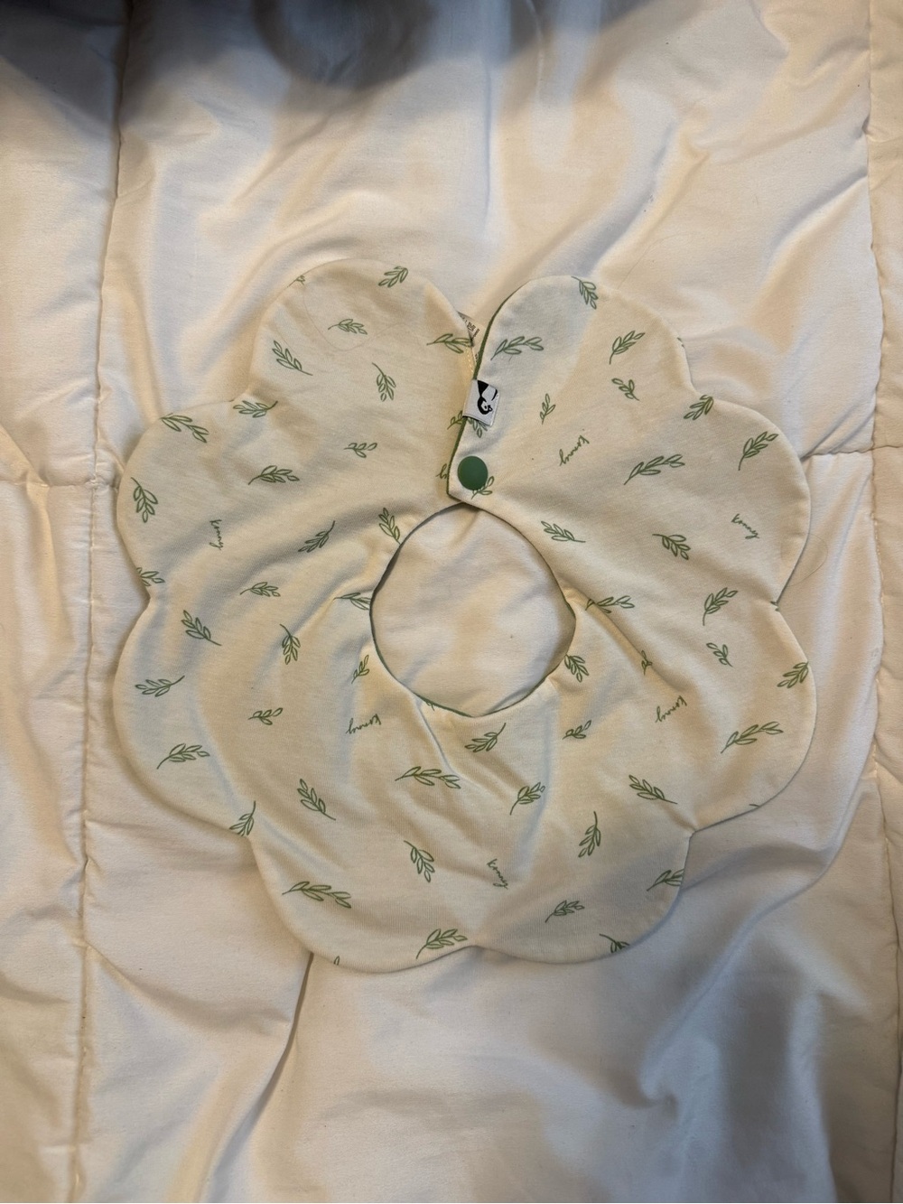 Floral Leaf Print Baby Bib - Cream & Green